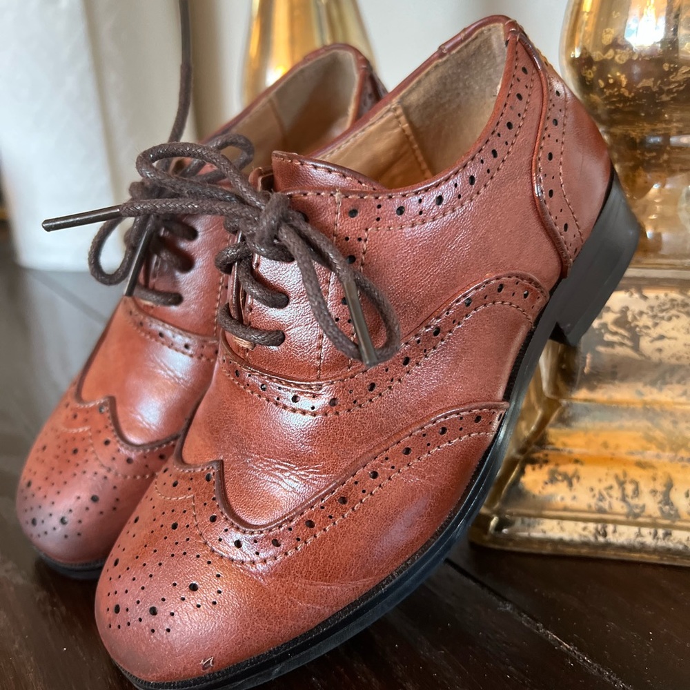 Boys brown dress shoes - toddler size 9